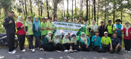 Gerakan Penanaman Pohon Di Desa Dermosari